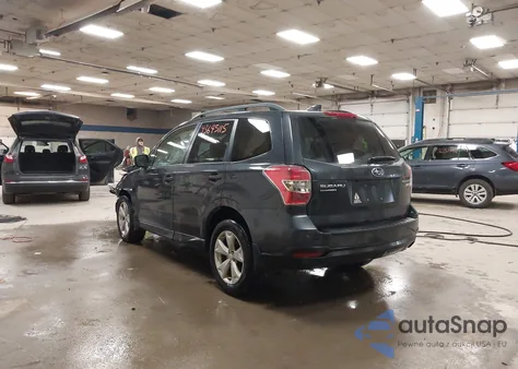 2016 Subaru Forester 2.5I Premium z USA, uszkodzony, nr VIN JF2SJADC9GH452459